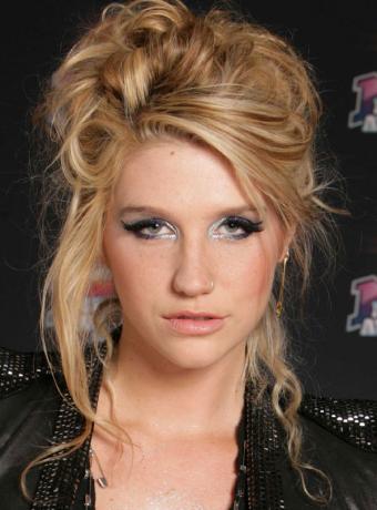 loose updo hairstyles. Kesha#39;s Loose Updo Hairstyle